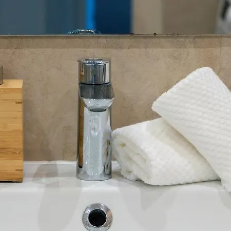 Lx191 2p Design & Colore Face Gare - Balcon & Clim