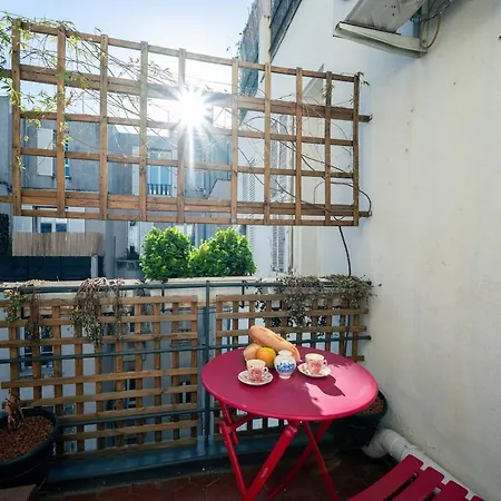 Lx191 2p Design & Colore Face Gare - Balcon & Clim Apartman