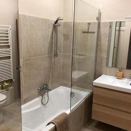 Lx191 2p Design & Colore Face Gare - Balcon & Clim * نيس